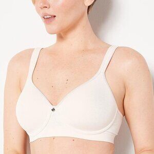 Breezies Champagne Lace Effects Full Coverage Seamless Wirefree Bra Size 44C